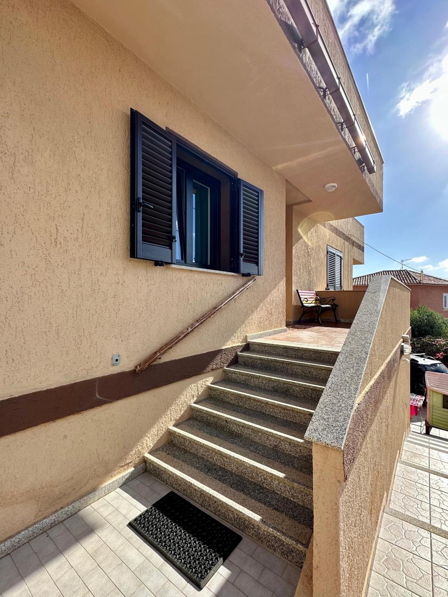 Residenza M.E.M. La Maddalena Apartment La Maddalena  Exterior photo